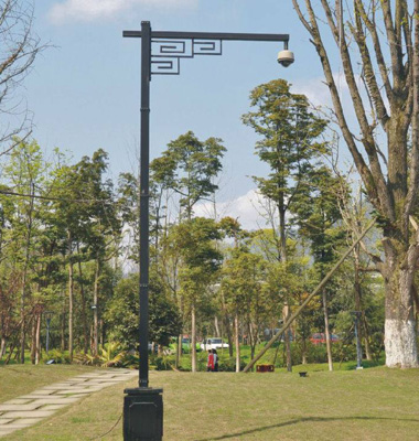 圓柱（zhù）型道路監控杆定製